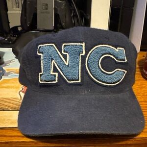 Vintage North Carolina Tar Heels Navy Blue Cap